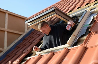 Pose de fenêtres de toit Velux au Pertre